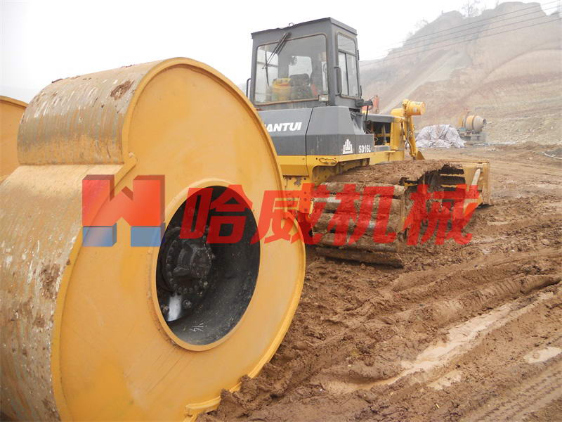 登封少林寺冲击压路机施工